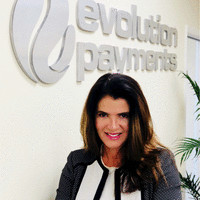Claudia De Barros-Diaz