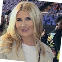 Leah Neale