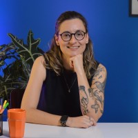 Luiza L.