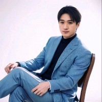 JONG HEOK - LEE (TOMMY)
