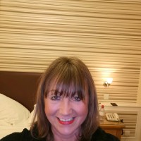 Tracy Saxton