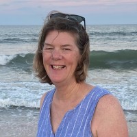 Liz Gustin