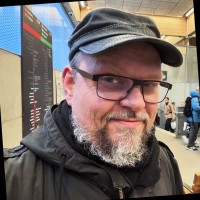 Niclas Holmqvist