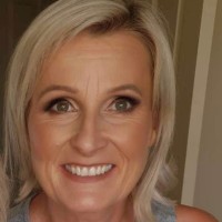 Kim Lewis