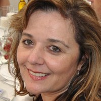 Charmaine van den Heuvel