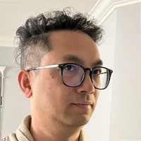 Tuong Le