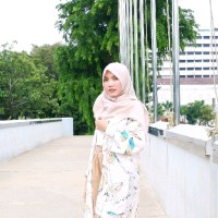 Dewi S.