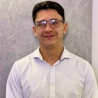 Victor Dos Santos Queiroz