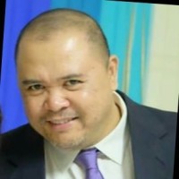 Julius Zenon De Leon
