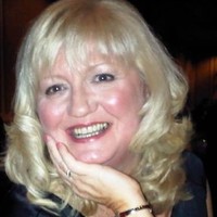 Christine Thomson