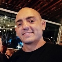 Douglas Manfredi Carvalho