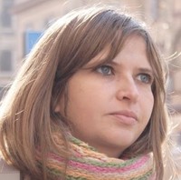lara facondi