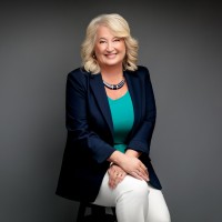 Jan Dickinson
