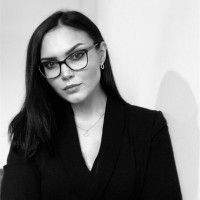 Rina Isufi