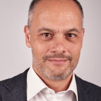 Víctor V. Estévez Garrido