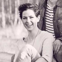 Manon De Waal