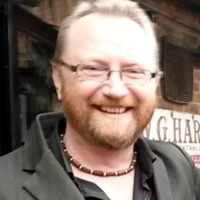 Damian Farnes