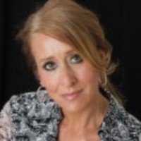 Yvonne Schinzel
