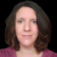 Julianna Schmidt, Mha