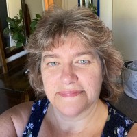 Carolyn Paschen