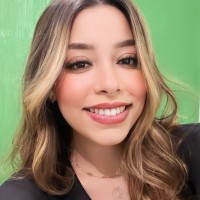 Monique Alvarenga