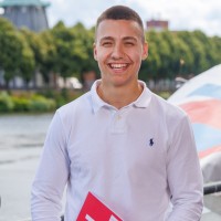 Niek van den Essen