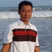 Arif Luqoni Myrainbowlive