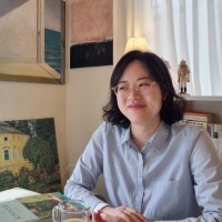 Shin Young Lee