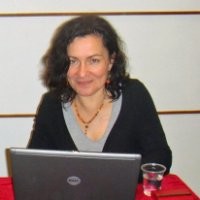 Beate Volker
