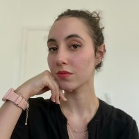 Thayna Bertolani