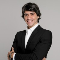 Moisés Oliveira