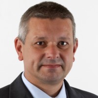 Reinhard Schmid