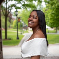 Essence Smith