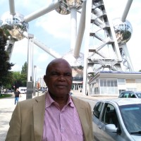 Papa Tshitenge