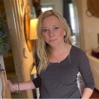 Fiona Thorne