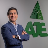 Víctor Andrés Requena Palacios