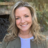 Molly Hudson, Ot, Cht, Comt (Ue)