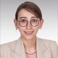 Esra Nur Aydinöz