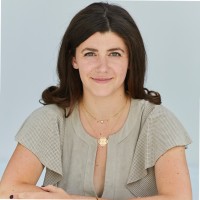 Lena TouchardLena Touchard is an Influencer