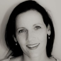 Claire Stannard