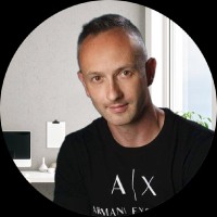 Matej Komprej