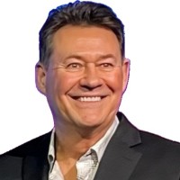 Glenn Julia