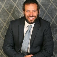 ‫משה אברהם‬‎