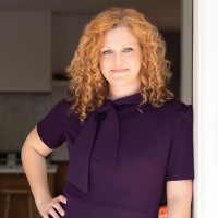 Jennifer Holaday