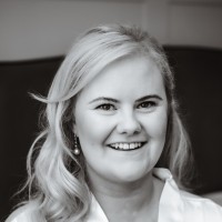 Stephanie Axon