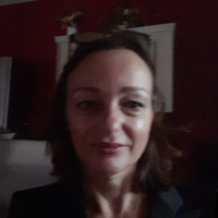 Pascale Dines