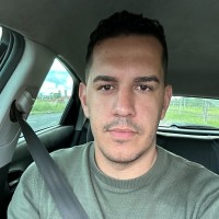 Vitor R Ribeiro