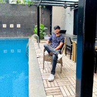 VIKAS M