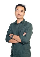 Wayan Nur Aziz Tanca T