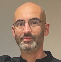 Christopher De Barros